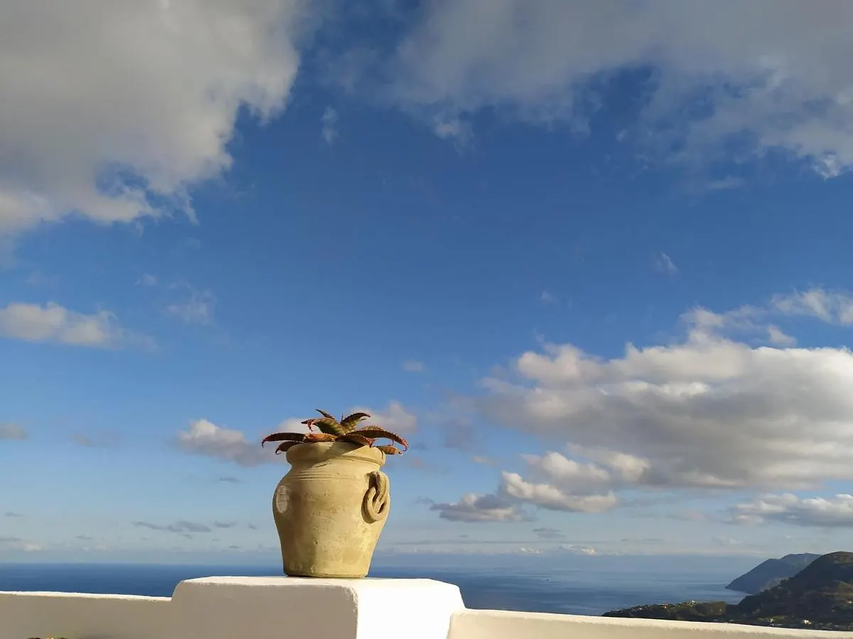 Villa Paradiso Piano Conte Apartment
